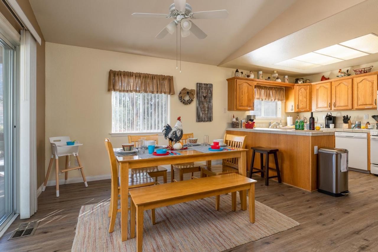 Lazy Squirrel - Cozy Family House With Full Game Room Kernville Buitenkant foto